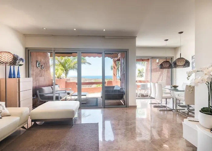 Alzaro 1 Feriehus Palm-mar